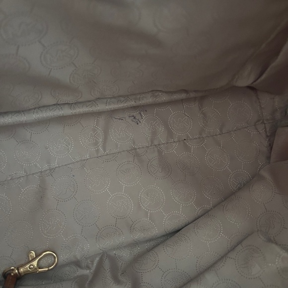 Michael Kors Cream/Brown Logo Bag Set - Picture 16 of 16